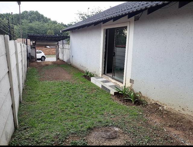 1 bed property to rent in WINCHESTER HILLS